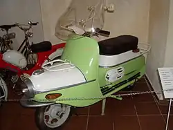 Motorroller Čezeta 502