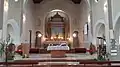 Blick auf den Altar der röm.-kath. Kirche