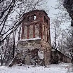 Ruine der Pörschkener Kirche