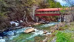 Verbindungsgang zum Tunnelbahnhof über den Yubiso