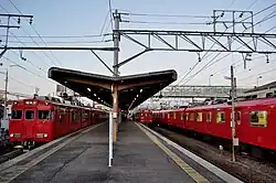 Ansicht des Bahnsteigs