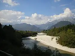 Aulandschaft im unteren Sočatal bei Tolmin