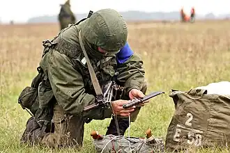 Russischer Fallschirmjäger mit 6Ch5