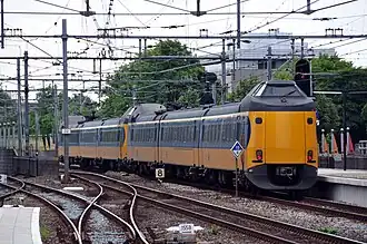 Zwei Einheiten von modernisierten dreiteiligen ICM in Gouda, 2013