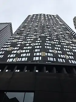 Vertikale Ansicht 2023