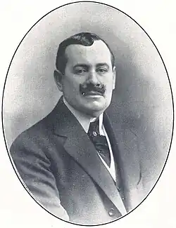 schwarzweiß Photograph von Mario García Kohly