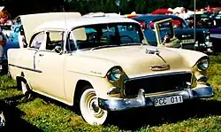 Chevrolet Two-Ten Serie 2100B Sedan (1955)