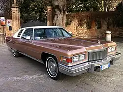 Cadillac Coupe DeVille (1975)