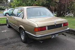 BMW 323i Heckansicht