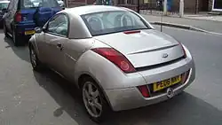 Fahrzeug mit Hardtop