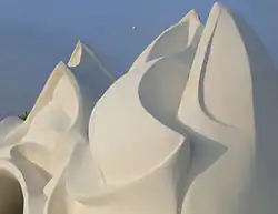 "Architektur-Skulptur" 2009, Epoxidharz 400 × 220 × 110&nbsp;cm