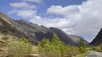 Blick auf den Aonach Eagach aus dem Glen Coe