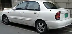 Daewoo Lanos Stufenheck (2000–2004)