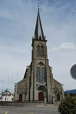 Pfarrkirche von vorne