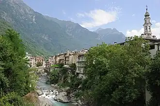 Südansicht des Pizz Gallagiun, von Chiavenna aus betrachtet