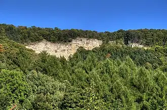 Blick von Wanfried ostwärts zum Plessefelsen