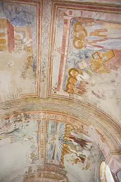 Übersicht: Blick senkrecht nach oben