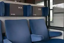 Innenansicht eines HKX-Abteils in einem Wagen der BTE.
