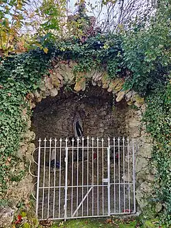 Die Mariengrotte in Werbachhausen von fern und nah