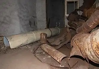 Schrottlagerung der Belüftungsrohre