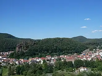 Vogelsberg vom Schwalbenfelsen aus gesehen