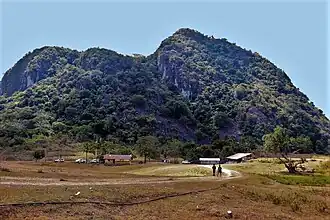 Der Lesululi von Poerema aus gesehen (von Süden aus)