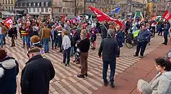 Versammlung von Demonstranten in Belfort am Nachmittag des 18. März 2023.