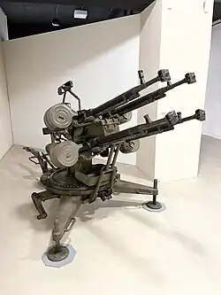 Ansicht linke Seite 12,7-mm-AA Gun vz.53
