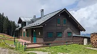 Die Trögelhütte, eine Selbstversorgerhütte der Sektion München bei Garmisch-Partenkirchen
