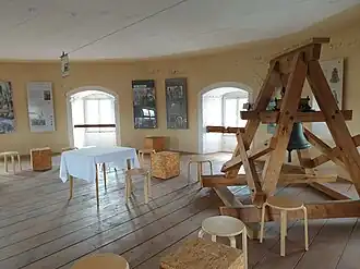 Türmerwohnung mit Lumpenglöckchen