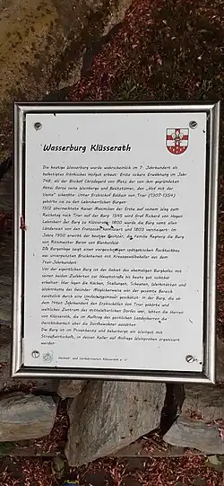 Informationstafel an der Burg