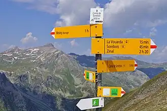 Wanderweg-Markierung an der Corne de Sorebois