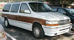 Chrysler Town & Country (1991–1995)
