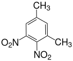 4,5-Dinitro-m-xylol Strukturformel