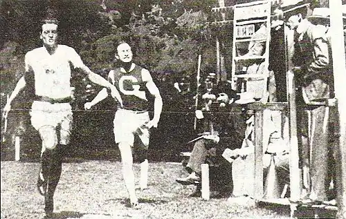 Zieleinlauf über 400&nbsp;Meter: Maxwell Long siegte vor William&nbsp;Holland