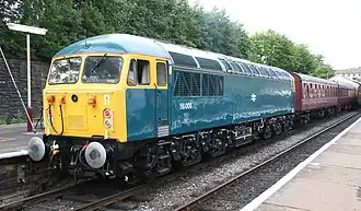 Museumslok 56006 im Ursprungszustand in gelb-blauer Farbgebung und mit runden Puffern (Bury Bolton Street Station, Juli 2016)