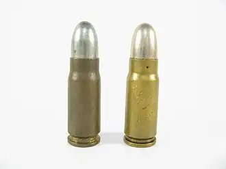 7,65 × 25 mm Borchardt (links)