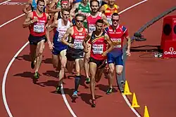 Erster Vorlauf: Die Läufer auf der&nbsp;Strecke