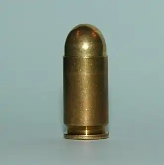 Patrone des Kalibers 9 × 18 mm