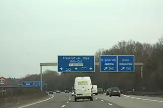 Die A 4 in Richtung Olpe vor dem Kreuz Köln-Süd