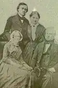 Adele Hagedorn um 1853 mit Eltern und Bruder