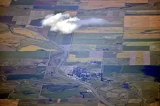 Luftbild von Milk River mit dem Alberta Highway 4