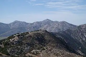Blick von Norden auf den Agios Georgios Papoura.