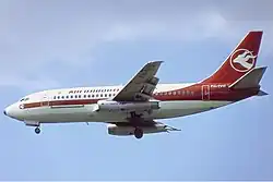 eine geleaste Boeing 737-200 der Air Djibouti