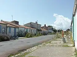 Aix rue (Dorfstrasse, August 2014)