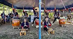 Die Taiko Gruppe Akaishi Daiko Freiburg e.&nbsp;V. im Hügelzelt
