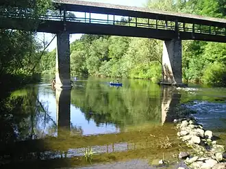 Alfred-Toepfer-Brücke von der luxemburgischen Uferseite aus gesehen