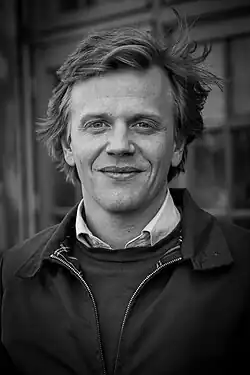 Alex Lutz und Léa Drucker spielen den Auktionator André Masson und dessen Ex-Frau Bertina