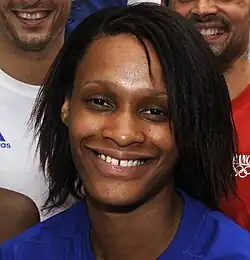 Allison Pineau, 2009