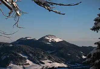 Alpspitz (links) und Edelsberg